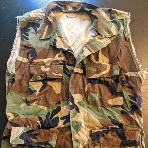 Vintage army surplus camo cutoff vest